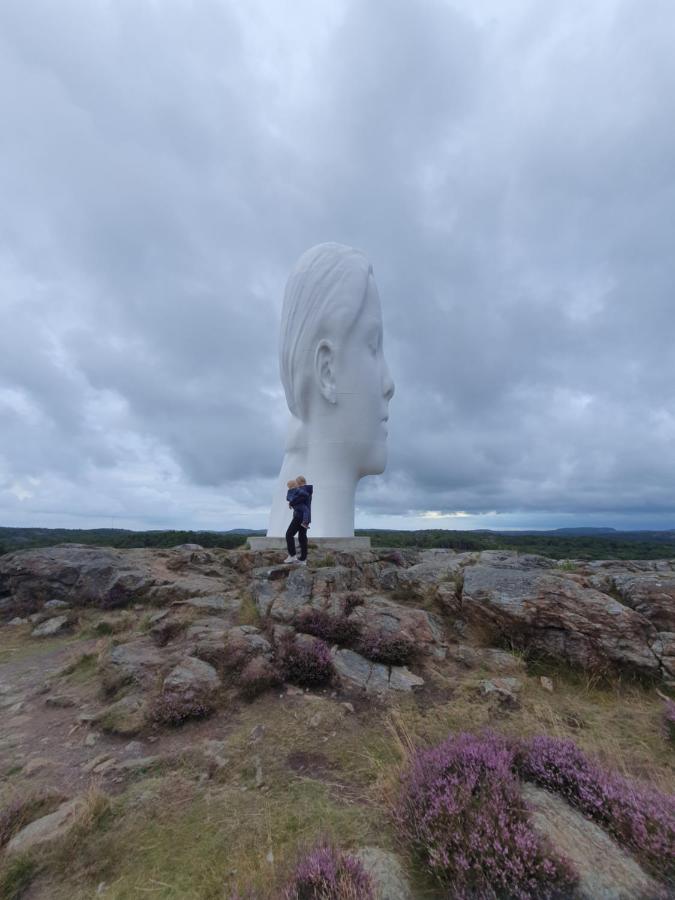 50 M Till Bad I Centrala Skaerhamn エクステリア 写真